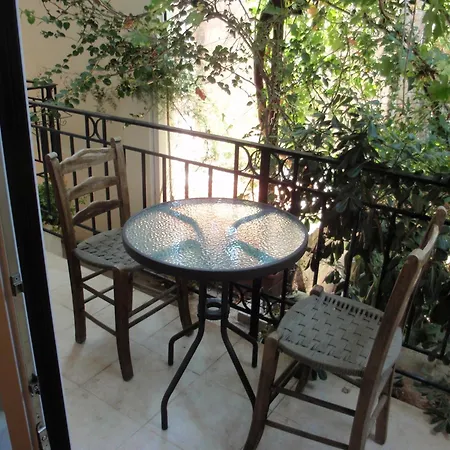 Vazakas Rooms Μυτιλήνη Εξωτερικό φωτογραφία