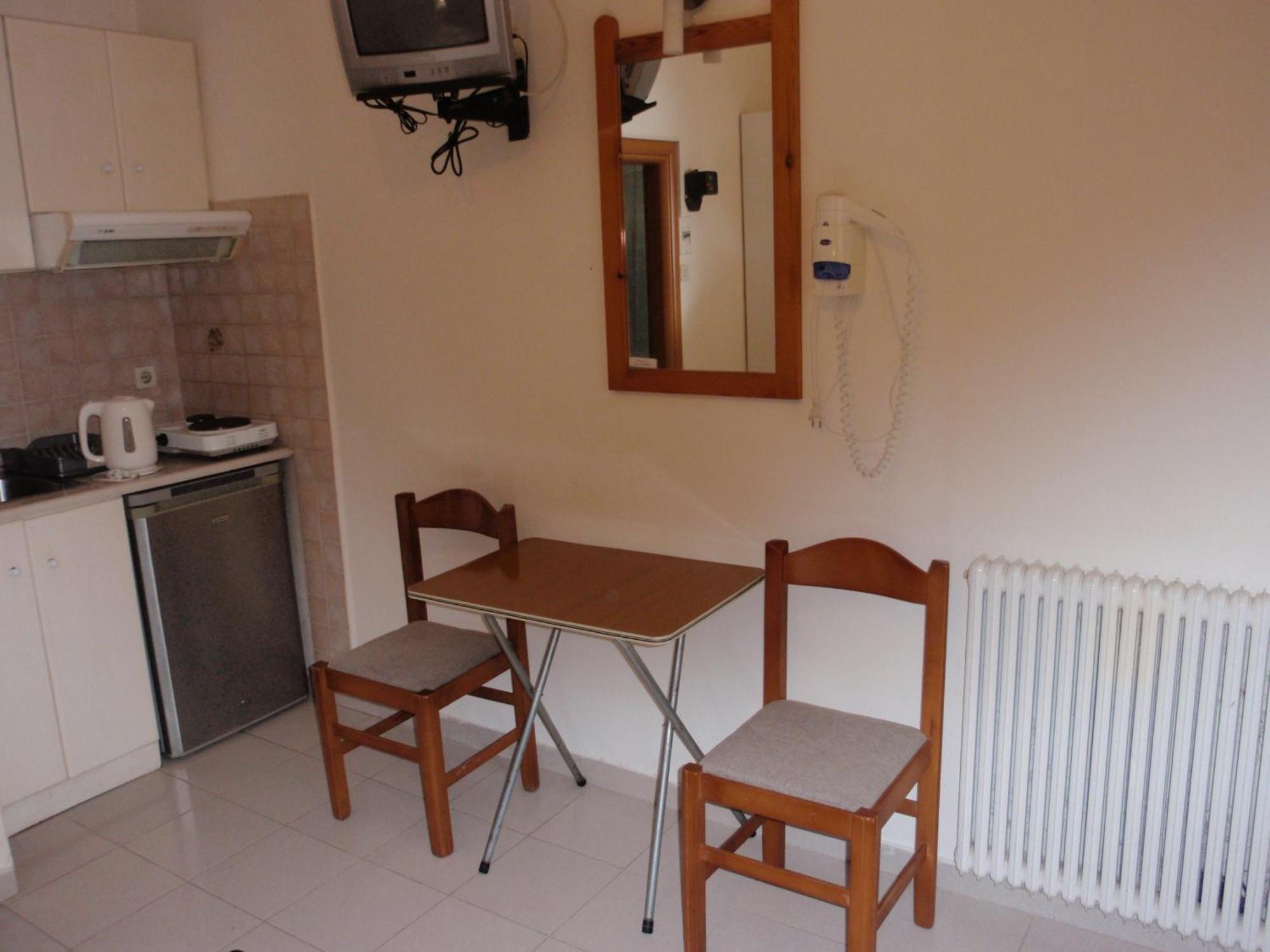 Apartament Vazakas